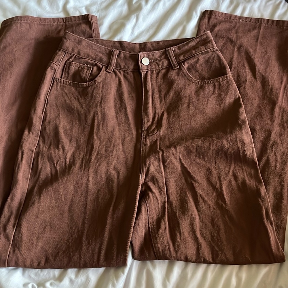 brown wide legged high waisted jeans